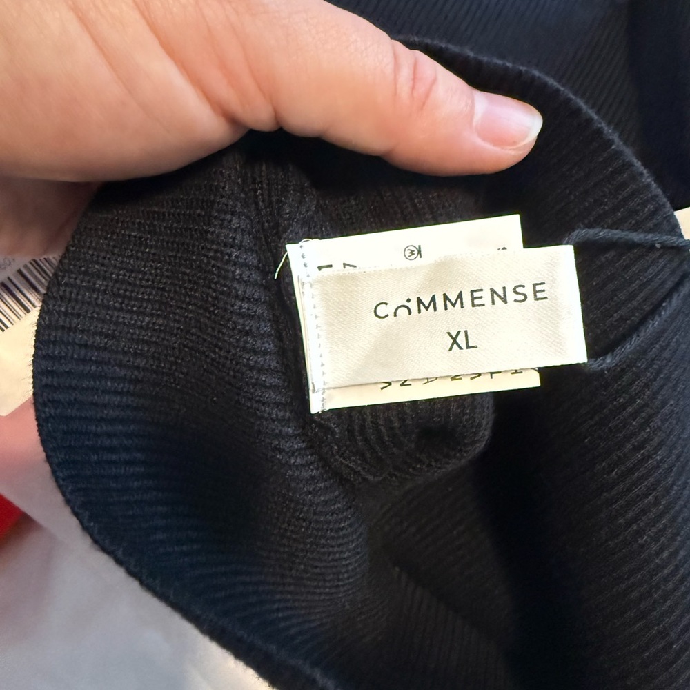 Commense Black Ribbed Top - Picture 4 of 5